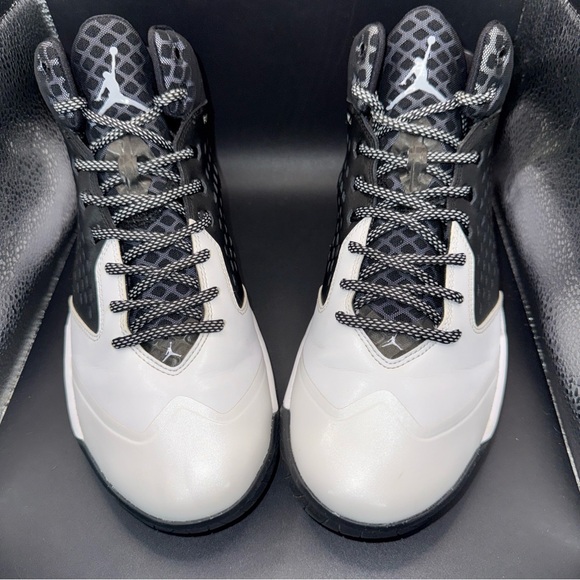 Size 9 - Air Jordan Rising High Black, 768931-025, Very Clean, No Box, Great - Picture 1 of 10